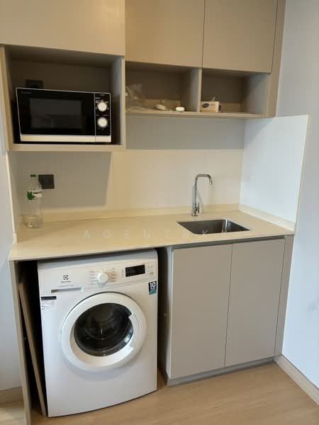 Lumpini Suite Phetchaburi-Makkasan, Bangkok, 1515 Phetchaburi Rd, Makkasan, Ratchathewi, Bangkok, 1 Bedroom, 29 sqm, Condo For Rent, by Agentbkk, 500178626 - DDproperty.com