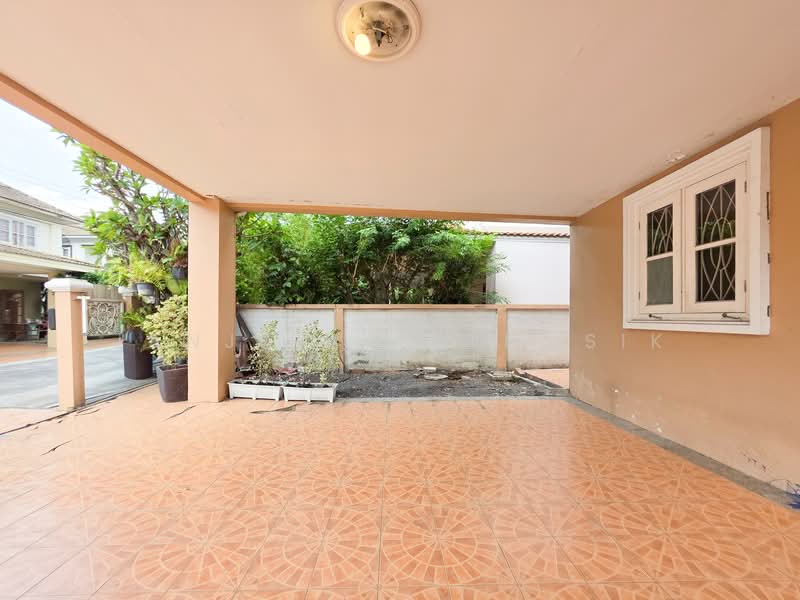 K.C. LAKEVIEW, Bangkok, Saphan Sung, Saphan Sung, Bangkok, 4 Bedrooms, 200 sqm, Single Detached House For Sale, by Janjira Polmusik, 500178655 - DDproperty.com