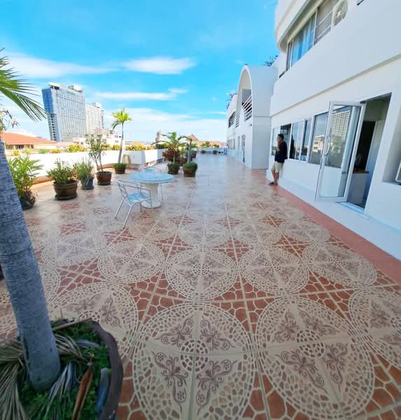 Pattaya Beach Condo, Chon Buri (Pattaya), Nong Pru, Bang Lamung (Pattaya), Chon Buri (Pattaya), Studio, 36 sqm, Condo For Sale, by Rajit Srithongkul, 500178660 - DDproperty.com