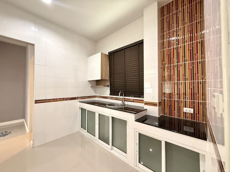 Perfect Park Ratchapruk, Nonthaburi, Ratchaphruek Road, Bang Rak Noi, Muang Nonthaburi, Nonthaburi, 3 Bedrooms, 250 sqm, Single Detached House For Sale, by Kanda Sangsanga, 500178675 - DDproperty.com