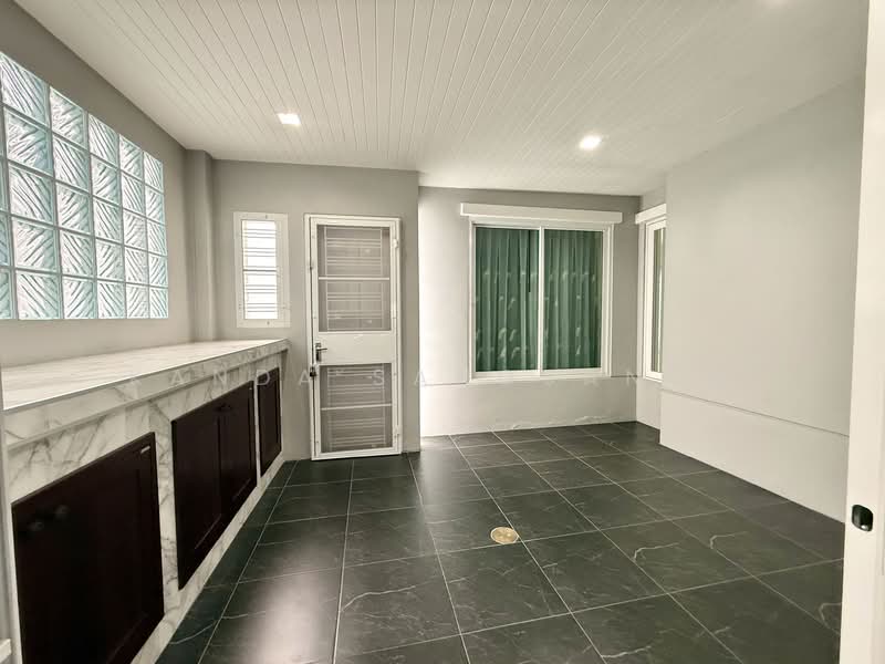 Perfect Park Ratchapruk, Nonthaburi, Ratchaphruek Road, Bang Rak Noi, Muang Nonthaburi, Nonthaburi, 3 Bedrooms, 250 sqm, Single Detached House For Sale, by Kanda Sangsanga, 500178675 - DDproperty.com