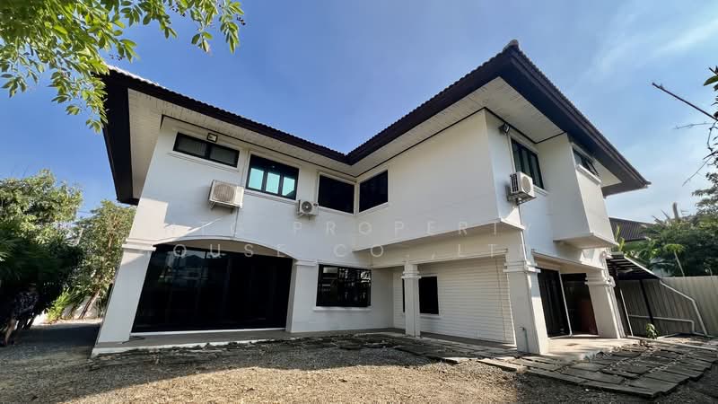 Moobaan Tararom Huamark, Bangkok, Tararom Huamark Soi 1, Phlapphla, Wang Thonglang, Bangkok, 5 Bedrooms, 800 sqm, Single Detached House For Rent, by NTG Property House Co.,Ltd., 500178691 - DDproperty.com