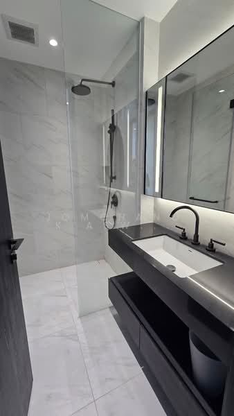 Tait Sathorn 12, Bangkok, Soi Sathorn 12, Sathorn Road, Silom, Bang Rak, Bangkok, 2 Bedrooms, 105 sqm, Condo For Sale, by Jomchanok Aswavibul, 500178692 - DDproperty.com