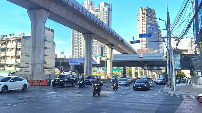 อาคารพาณิชย์ 6 ห้อง 4.5 ชั้น 121.10 ตรว.แขวงสุริยวงศ์ เขตบางรัก กรุงเทพฯ, Bangkok, Suriyawong, Bang Rak, Bangkok, , 2,000 sqm, Shophouse For Sale, by กัลฑภรณ์ สุขเย็น, 500178705 - DDproperty.com