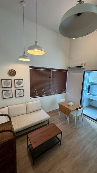 Blossom Condo @ Fashion Beyond, Bangkok, Ratchada-Ramintra Road, Khan Na Yao, Khan Na Yao, Bangkok, 1 Bedroom, 42 sqm, Condo For Rent, by Thapakorn Kamenketkarn, 500178710 - DDproperty.com