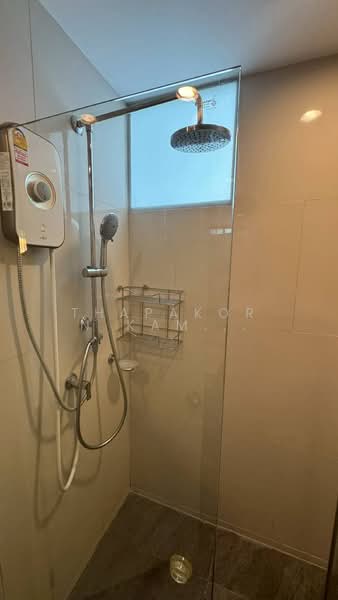 Blossom Condo @ Fashion Beyond, Bangkok, Ratchada-Ramintra Road, Khan Na Yao, Khan Na Yao, Bangkok, 1 Bedroom, 42 sqm, Condo For Rent, by Thapakorn Kamenketkarn, 500178710 - DDproperty.com