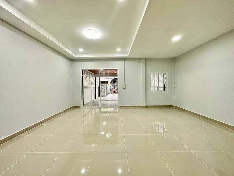 หมู่บ้านอุบลชาติ 2, Nonthaburi, Bang Rak Noi, Muang Nonthaburi, Nonthaburi, 3 Bedrooms, 113 sqm, Townhouse For Sale, by สรภพ ยอดไชย (สีฝุ่น), 500178728 - DDproperty.com