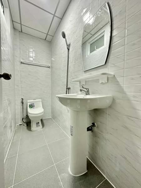 หมู่บ้านอุบลชาติ 2, Nonthaburi, Bang Rak Noi, Muang Nonthaburi, Nonthaburi, 3 Bedrooms, 113 sqm, Townhouse For Sale, by สรภพ ยอดไชย (สีฝุ่น), 500178728 - DDproperty.com