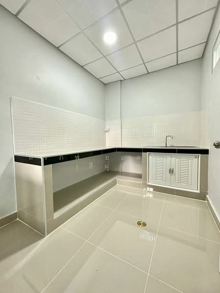 หมู่บ้านอุบลชาติ 2, Nonthaburi, Bang Rak Noi, Muang Nonthaburi, Nonthaburi, 3 Bedrooms, 113 sqm, Townhouse For Sale, by สรภพ ยอดไชย (สีฝุ่น), 500178728 - DDproperty.com