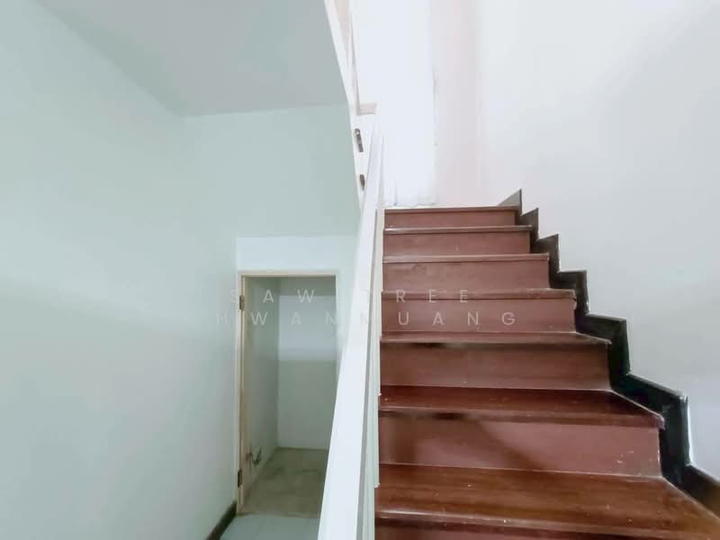 Flora Ville Park City Suwinthawong, Bangkok, Suwinthawong Road, Lam Phak Chi, Nong Chok, Bangkok, 5 Bedrooms, 250 sqm, Single Detached House For Sale, by Sawitree Khwanmuang, 500178738 - DDproperty.com