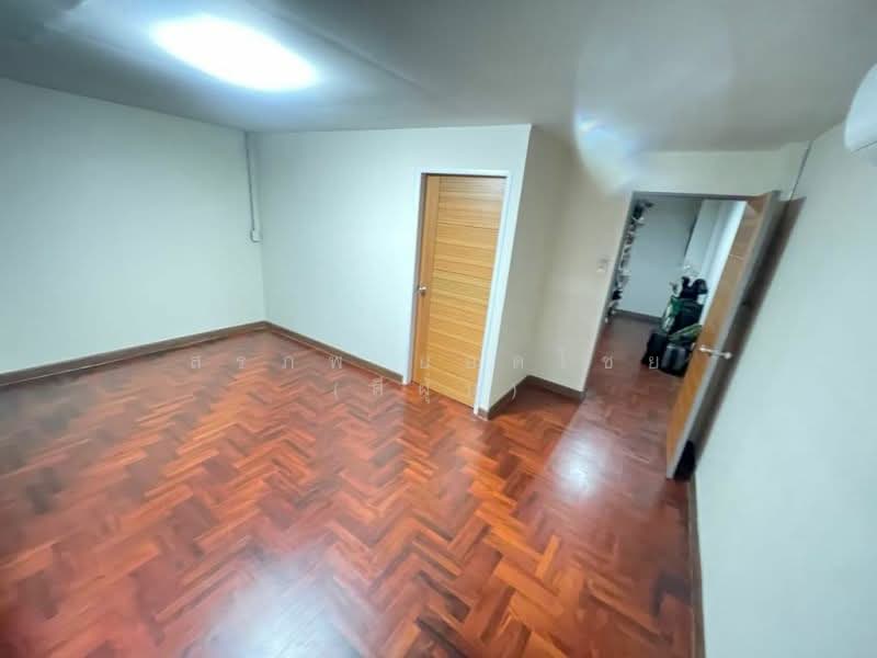 ทาวน์โฮม 4 ชั้น ขนาด 29 ตารางวา ซ.เจริญนคร 16 (ติดเสนาเฟสท์) 5 ห้องนอน แขวงคลองต้นไทร เขตคลองสาน, กรุงเทพ, คลองต้นไทร, คลองสาน, กรุงเทพ, 116 ตร.ม., ทาวน์เฮ้าส์ ขาย, โดย สรภพ ยอดไชย (สีฝุ่น), 500178739 - DDproperty.com