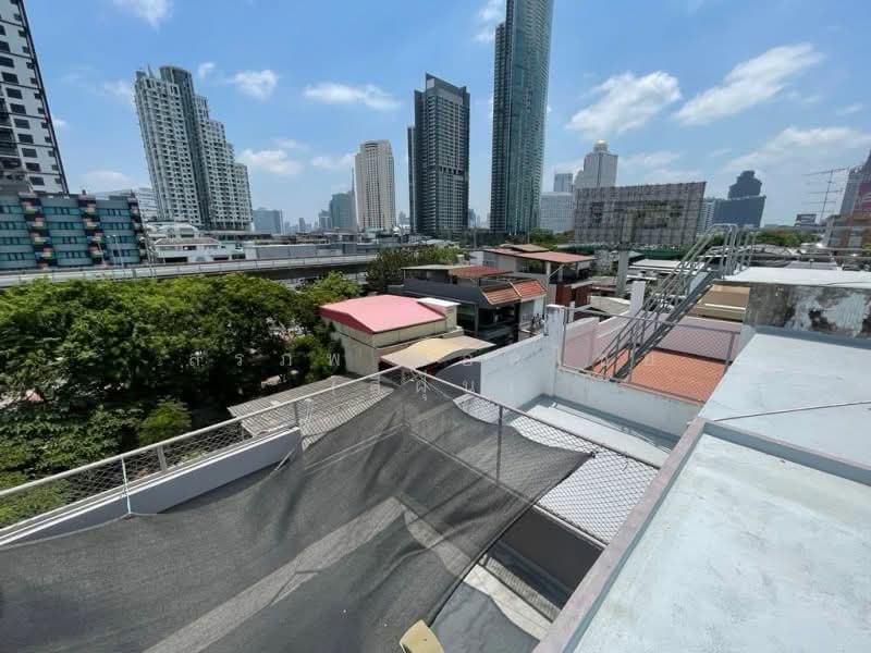 ทาวน์โฮม 4 ชั้น ขนาด 29 ตารางวา ซ.เจริญนคร 16 (ติดเสนาเฟสท์) 5 ห้องนอน แขวงคลองต้นไทร เขตคลองสาน, Bangkok, Khlong Ton Sai, Khlong San, Bangkok, 5 Bedrooms, 116 sqm, Townhouse For Sale, by สรภพ ยอดไชย (สีฝุ่น), 500178739 - DDproperty.com