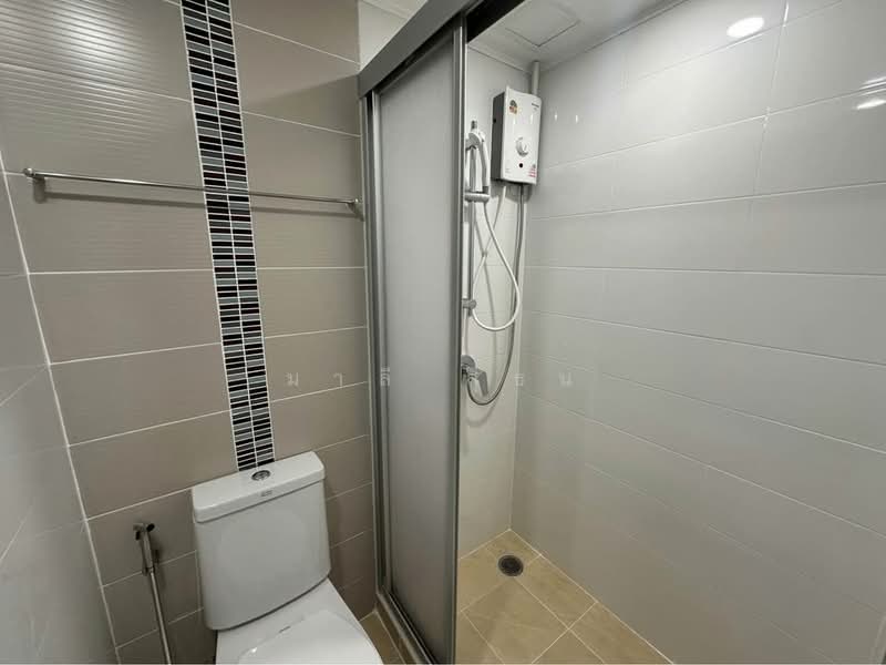 Lumpini Place Rama 9-Ratchada, Bangkok, Rama 9 Road, Huai Khwang, Huai Khwang, Bangkok, 1 Bedroom, 34 sqm, Condo For Sale, by มาลี สุธน, 500178741 - DDproperty.com