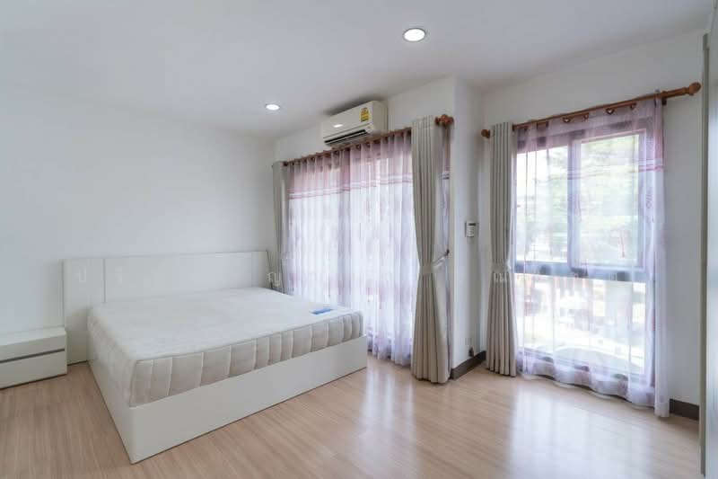 Baan Klang Muang Rama 9-Ramkhmahaeng, Bangkok, Soi Ramkhamhaeng 39, Phlapphla, Wang Thonglang, Bangkok, 3 Bedrooms, 149 sqm, Townhouse For Rent, by ปรินทร์ญาดา ชิณโชติ, 500178749 - DDproperty.com