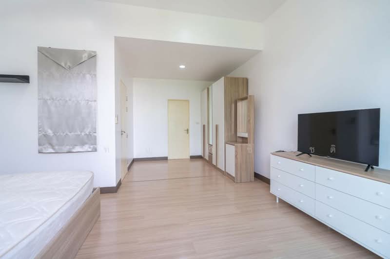 Baan Klang Muang Rama 9-Ramkhmahaeng, Bangkok, Soi Ramkhamhaeng 39, Phlapphla, Wang Thonglang, Bangkok, 3 Bedrooms, 149 sqm, Townhouse For Rent, by ปรินทร์ญาดา ชิณโชติ, 500178749 - DDproperty.com