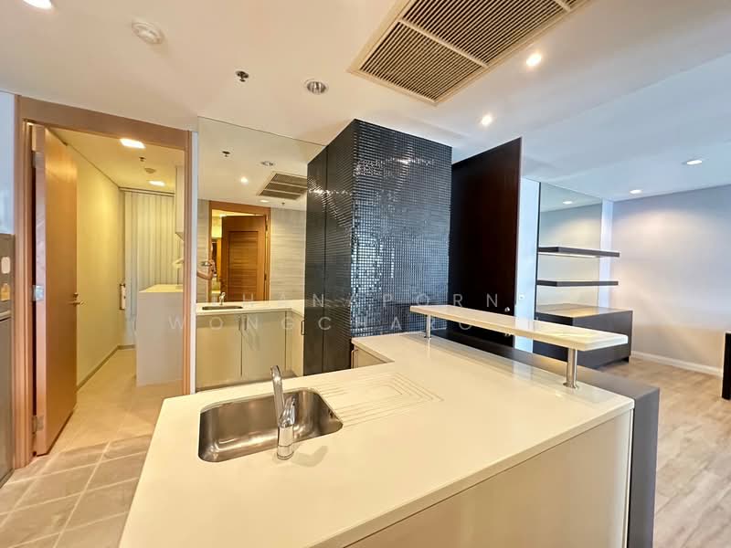 The Royal Saladaeng, Bangkok, 79 Saladaeng Road, Silom, Bang Rak, Bangkok, 3 Bedrooms, 145 sqm, Condo For Rent, by Thanaporn Wongcharoen, 500178750 - DDproperty.com