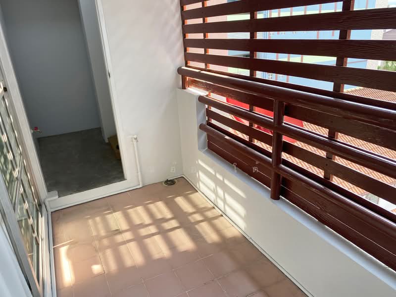 Living Place Ladprao 140 : ลิฟวิ่งเพลส ลาดพร้าว 140, กรุงเทพ, 1 ซอย ลาดพร้าว 140, คลองจั่น, บางกะปิ, กรุงเทพ, 38 ตร.ม., คอนโด ขาย, โดย คุณอ๊อตโต้, 500178759 - DDproperty.com