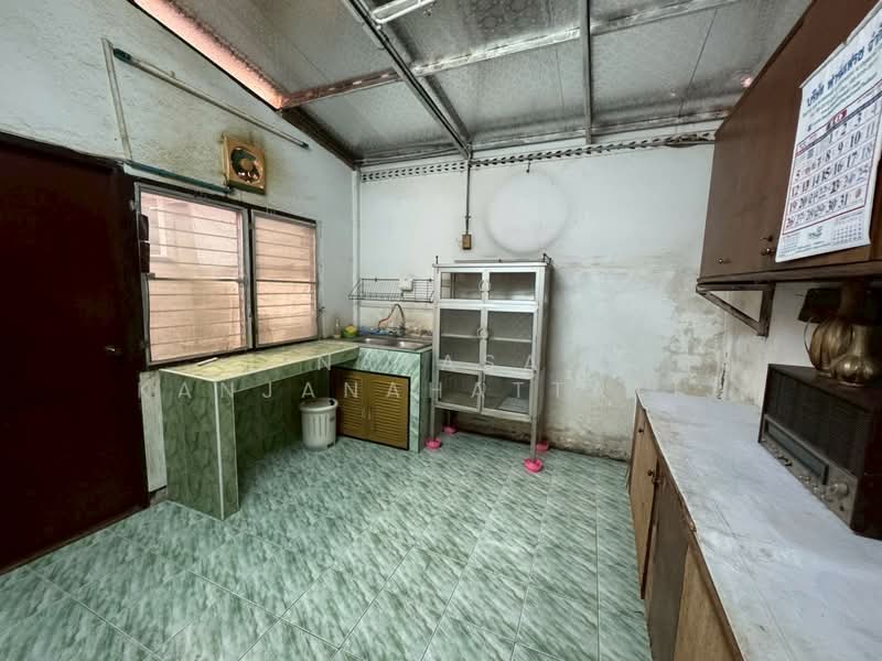 Baan Sintawee Suanthon 1, Bangkok, Bangmot, Thung Khru, Bangkok, 2 Bedrooms, 300 sqm, Townhouse For Sale, by Natasa Kanjanahattakij, 500178762 - DDproperty.com