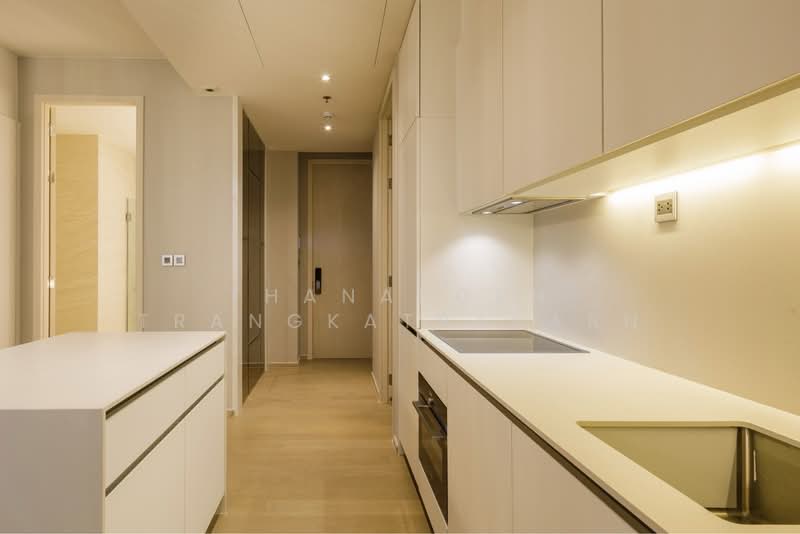 The Strand Thonglor, Bangkok, 36 Soi Sukhumvit 55, Khlong Tan Nua, Watthana, Bangkok, 2 Bedrooms, 95 sqm, Condo For Rent, by Thanaporn Trangkatrakarn, 500178763 - DDproperty.com