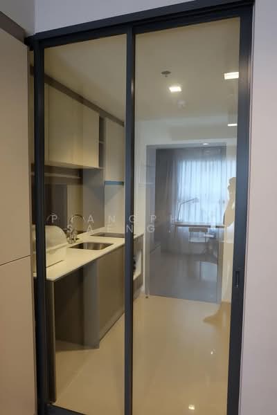 IDEO Sathorn-Wongwian Yai, Bangkok, 219 Soi Krung Thonburi 1, Khlong Ton Sai, Khlong San, Bangkok, 1 Bedroom, 28 sqm, Condo For Rent, by Piangphet Saengtuangkit, 500178779 - DDproperty.com