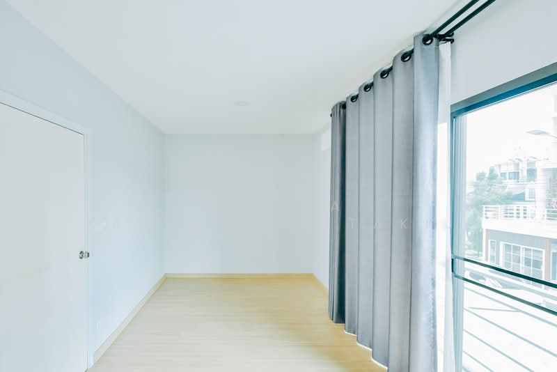 J Grand Sathorn-Kalapapruek, Bangkok, Kanlapaphruek Road, Bang Khae, Bang Khae, Bangkok, 4 Bedrooms, 139 sqm, Townhouse For Sale, by Natasa Kanjanahattakij, 500178780 - DDproperty.com