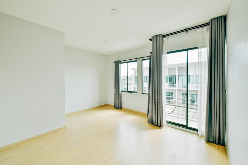 J Grand Sathorn-Kalapapruek, Bangkok, Kanlapaphruek Road, Bang Khae, Bang Khae, Bangkok, 4 Bedrooms, 139 sqm, Townhouse For Sale, by Natasa Kanjanahattakij, 500178780 - DDproperty.com