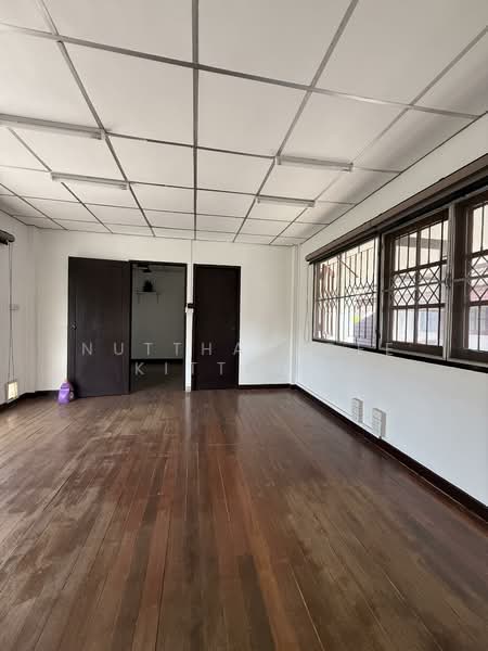 Chokchai Village, Khlong Chan, Bang Kapi, Bangkok, นวมินทร์ 81, Khlong Chan, Bang Kapi, Bangkok, 3 Bedrooms, 150 sqm, Single Detached House For Rent, by Nutthavadee Kittihut, 500178787 - DDproperty.com