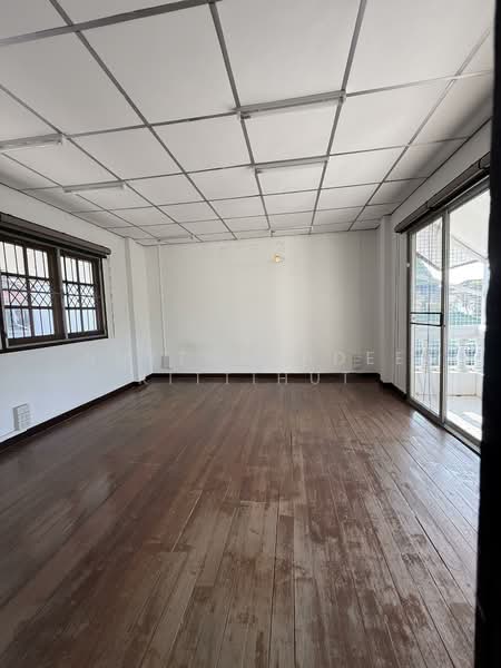 Chokchai Village, Khlong Chan, Bang Kapi, Bangkok, นวมินทร์ 81, Khlong Chan, Bang Kapi, Bangkok, 3 Bedrooms, 150 sqm, Single Detached House For Rent, by Nutthavadee Kittihut, 500178787 - DDproperty.com