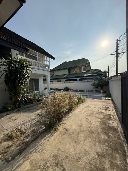 หมู่บ้านโชคชัย คลองจั่น บางกะปิ, กรุงเทพ, นวมินทร์ 81, คลองจั่น, บางกะปิ, กรุงเทพ, 150 ตร.ม., บ้านเดี่ยว ให้เช่า, โดย Nutthavadee Kittihut, 500178787 - DDproperty.com