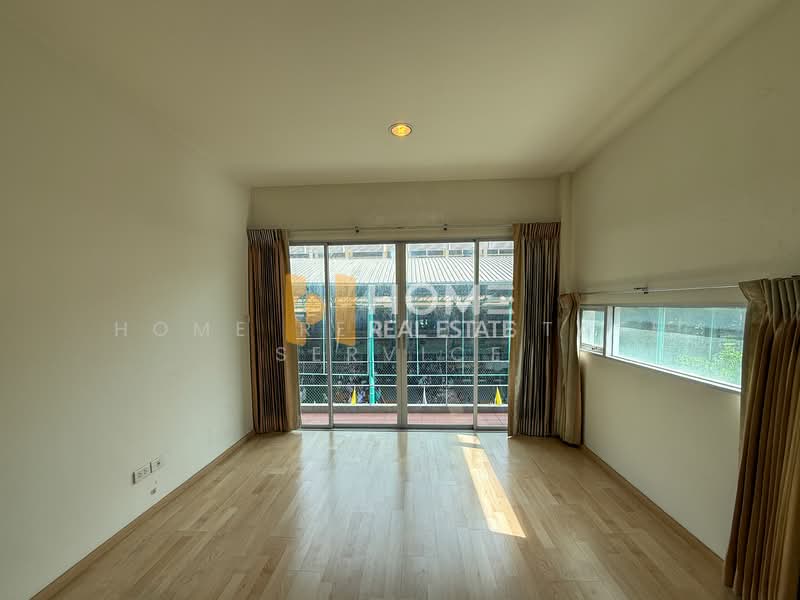 Noble Cube Pattanakarn, Bangkok, Phatthanakan Road, Suan Luang, Suan Luang, Bangkok, 3 Bedrooms, 185 sqm, Townhouse For Sale, by HOME Real Estate Service, 500178815 - DDproperty.com