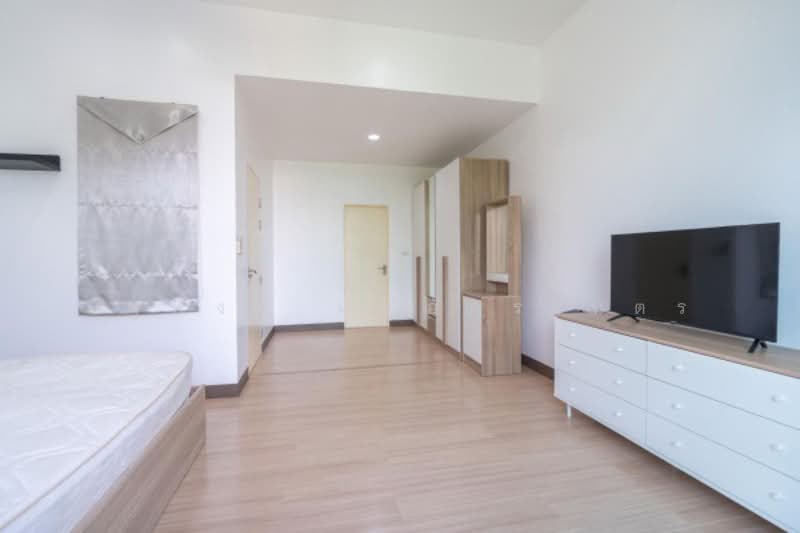 Baan Klang Muang Rama 9-Ramkhmahaeng, Bangkok, Soi Ramkhamhaeng 39, Phlapphla, Wang Thonglang, Bangkok, 3 Bedrooms, 150 sqm, Townhouse For Rent, by นัฐพงค์ มณีอัครเนตร, 500178818 - DDproperty.com