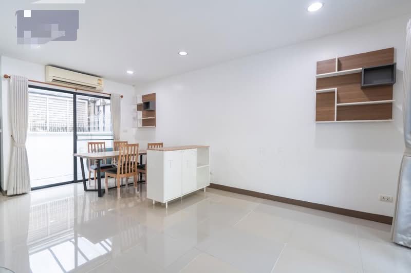 Baan Klang Muang Rama 9-Ramkhmahaeng : บ้านกลางเมือง พระราม 9-รามคำแหง, กรุงเทพ, ซอย รามคำแหง 39, พลับพลา, วังทองหลาง, กรุงเทพ, 149 ตร.ม., ทาวน์เฮ้าส์ ให้เช่า, โดย Forty-Six Real Estate Group, 500178819 - DDproperty.com