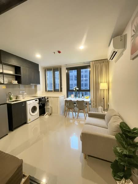 XT Huaikhwang, Bangkok, 244 Ratchadaphisek Road, Huai Khwang, Huai Khwang, Bangkok, 1 Bedroom, 30 sqm, Condo For Rent, by Maiyara Juancharoen, 500178825 - DDproperty.com