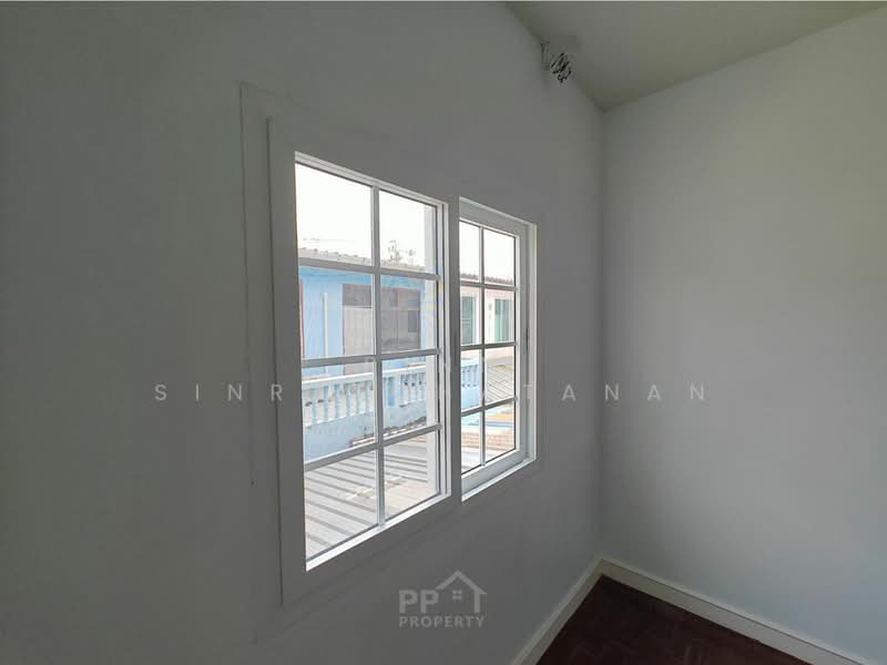 Soi Thoet Rachan 41, Bangkok, เลียบคูนายกิมสาย 1, Si Khan, Don Mueang, Bangkok, 2 Bedrooms, 170 sqm, Townhouse For Sale, by Pinn Sinratchatanan, 500178829 - DDproperty.com