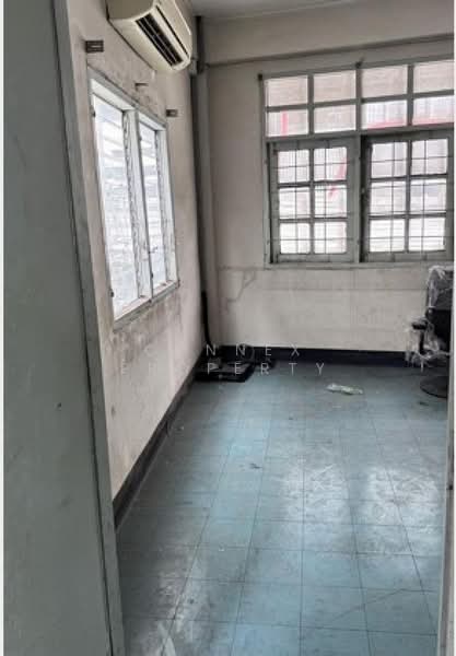 Four-story commercial building on Rattanathibet Road., Nonthaburi, รัตนาธิเบศร์, Bang Kra So, Muang Nonthaburi, Nonthaburi, , 378 sqm, Shophouse For Rent, by Connex Property, 500178869 - DDproperty.com