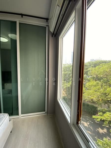 Chapter One ECO Ratchada-Huaikwang, Bangkok, Pracha Uthit Road, Huai Khwang, Huai Khwang, Bangkok, 1 Bedroom, 36 sqm, Condo For Rent, by Living Real Estates, 500178873 - DDproperty.com