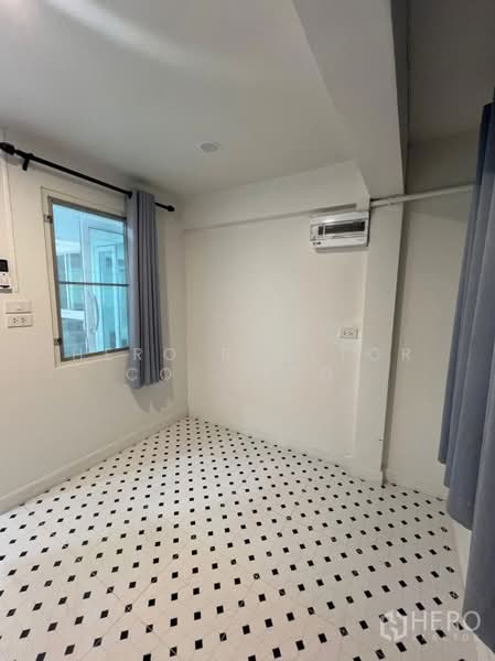 ให้เช่า บ้านเดี่ยว 3 ห้องนอน หมู่บ้านสัมมากร รามคำแหง สะพานสูง กรุงเทพฯ hre00361, กรุงเทพ, สะพานสูง, สะพานสูง, กรุงเทพ, 230 ตร.ม., บ้านเดี่ยว ให้เช่า, โดย Hero Realtor Co., Ltd., 500178874 - DDproperty.com