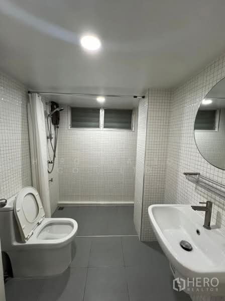 For Rent 3 Bedroom Detached House in Sammakorn Village Ramkhamhaeng in Saphan Sung hre00361, Bangkok, Saphan Sung, Saphan Sung, Bangkok, 3 Bedrooms, 230 sqm, Single Detached House For Rent, by Hero Realtor Co., Ltd., 500178874 - DDproperty.com