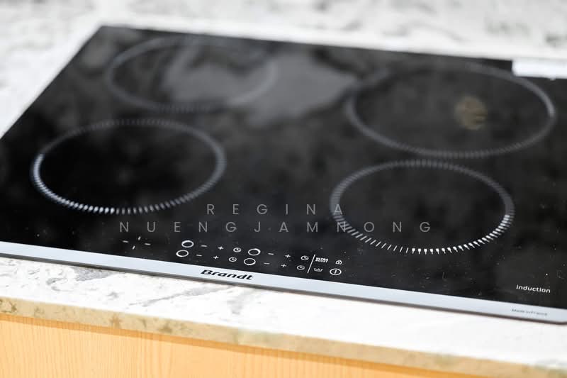 Jomtien Plaza Condotel : จอมเทียน พลาซ่า คอนโดเทล, ชลบุรี, 406 261 หมู่ที่ 12, หนองปรือ, บางละมุง, ชลบุรี, 151 ตร.ม., คอนโด ขาย, โดย Regina Nuengjamnong, 500178875 - DDproperty.com