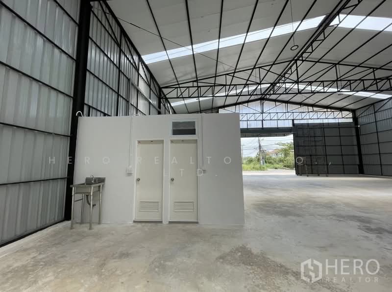 ให้เช่า โกดัง 857 ตร.ม. ปากเกร็ด นนทบุรี ใกล้ IMPACT เมืองทองธานี hre00362, นนทบุรี, ปากเกร็ด, ปากเกร็ด, นนทบุรี, 857 ตร.ม., โกดัง-โรงงาน ให้เช่า, โดย Hero Realtor Co., Ltd., 500178882 - DDproperty.com