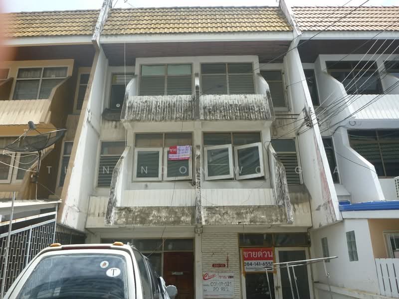 ขาย - ทาวน์เฮ้าส์ ถนน เทอดดำริ ถนนนครไชยศรี ดุสิต จังหวัด กรุงเทพมหานคร, กรุงเทพ