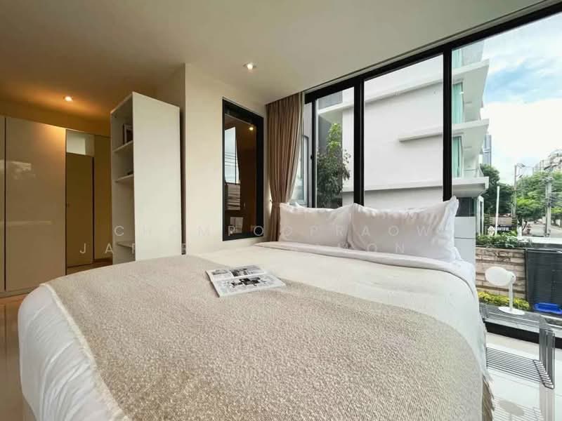 Socio Reference 61, Bangkok, Sukhumvit 61, Khlongtoei Nua, Watthana, Bangkok, 2 Bedrooms, 68 sqm, Condo For Rent, by Adisorn Eamso, 500178931 - DDproperty.com