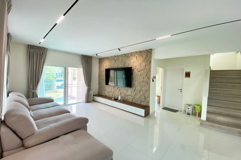 Villaggio Lamlukka-Wongwaen, Pathum Thani, Lam Luk Ka Road 97, Bung Kham Proi, Lam Luk Ka, Pathum Thani, 3 Bedrooms, 200 sqm, Townhouse For Sale, by คุณเมย์, 500178932 - DDproperty.com