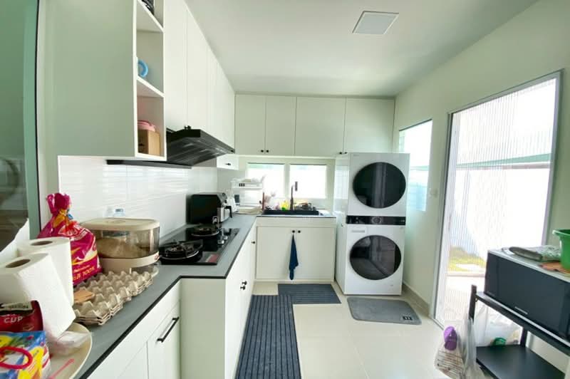 Villaggio Lamlukka-Wongwaen, Pathum Thani, Lam Luk Ka Road 97, Bung Kham Proi, Lam Luk Ka, Pathum Thani, 3 Bedrooms, 200 sqm, Townhouse For Sale, by คุณเมย์, 500178932 - DDproperty.com