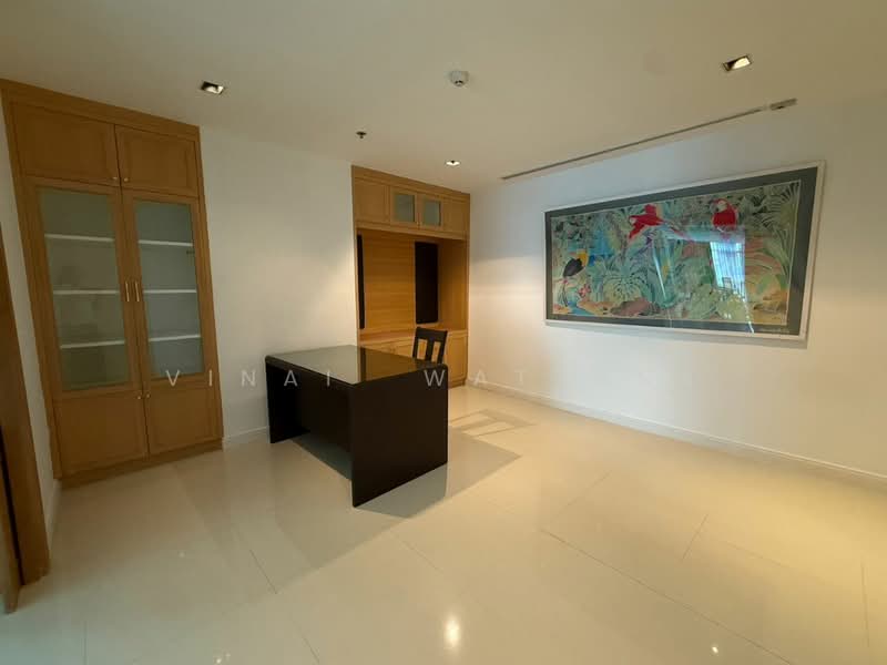 Athenee Residence, Bangkok, 65 Witthayu Road, Lumphini, Pathum Wan, Bangkok, 4 Bedrooms, 276 sqm, Condo For Rent, by Vinai  Wattana, 500178949 - DDproperty.com
