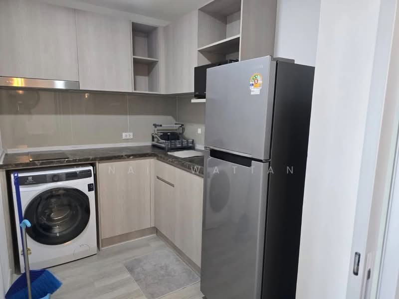 Elio Sathorn-Wutthakat, Bangkok, Kanlapaphruek Road, Bangko, Chom Thong, Bangkok, 2 Bedrooms, 62 sqm, Condo For Rent, by Vinai  Wattana, 500178955 - DDproperty.com