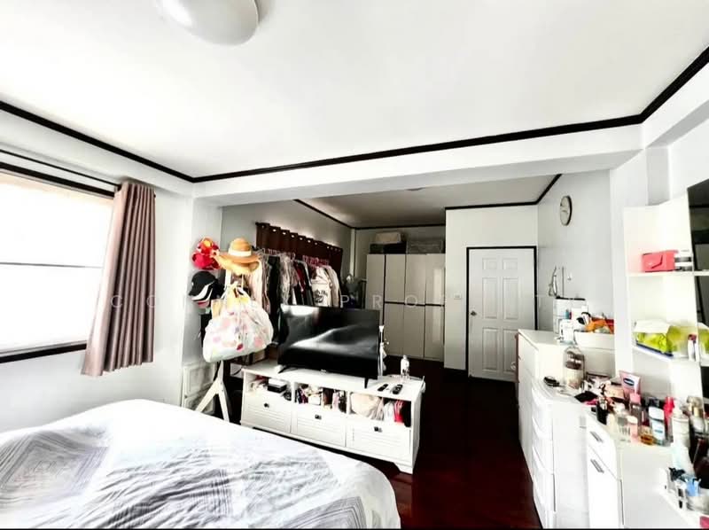 Two-story detached house, Soi Lad Pla Khao 10 (Chorake Bua - Ladprao), Bangkok, ลาดปลาเค้า, Chorake Bua, Lat Phrao, Bangkok, 4 Bedrooms, 200 sqm, Single Detached House For Sale, by Connex Property, 500178971 - DDproperty.com