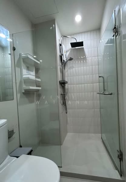 Life Asoke, Bangkok, Asoke-Dindang Road, Bang Kapi, Huai Khwang, Bangkok, 1 Bedroom, 35 sqm, Condo For Rent, by Vinai  Wattana, 500179002 - DDproperty.com