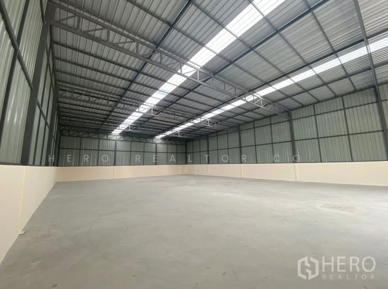 ให้เช่า โรงงาน/โกดัง 4,000 ตร.ม. กระทุ่มแบน สมุทรสาคร ใกล้ถนนเอกชัย และเศรษฐกิจ hre00333, สมุทรสาคร, คลองมะเดื่อ, กระทุ่มแบน, สมุทรสาคร, 4,000 ตร.ม., โกดัง-โรงงาน ให้เช่า, โดย Hero Realtor Co., Ltd., 500179003 - DDproperty.com