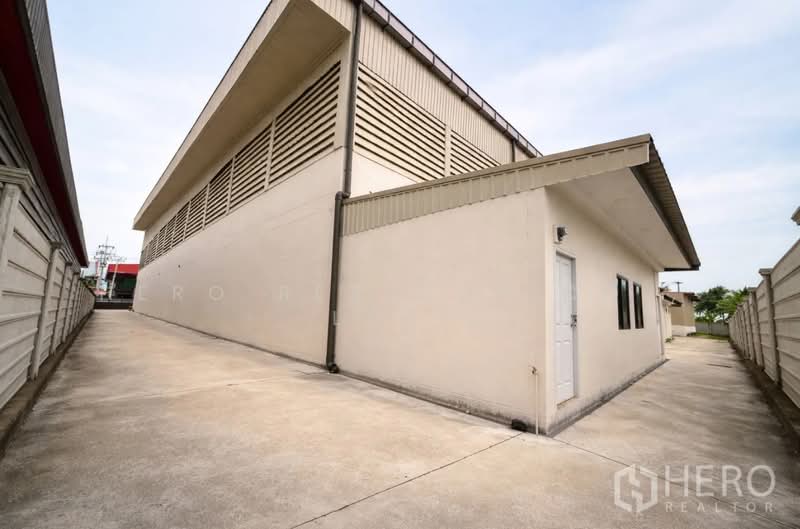 For rent Factory 4000 sqm in Khlong Maduea, Krathum Baen, Samut Sakhon hre00333, Samut Sakhon, Khlong Madua, Krathum Baen, Samut Sakhon, , 4,000 sqm, Warehouse/Factory For Rent, by Hero Realtor Co., Ltd., 500179003 - DDproperty.com